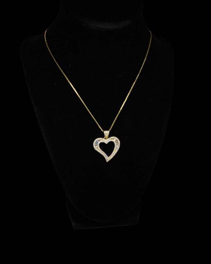 “Wayda Heart” Necklace image 2